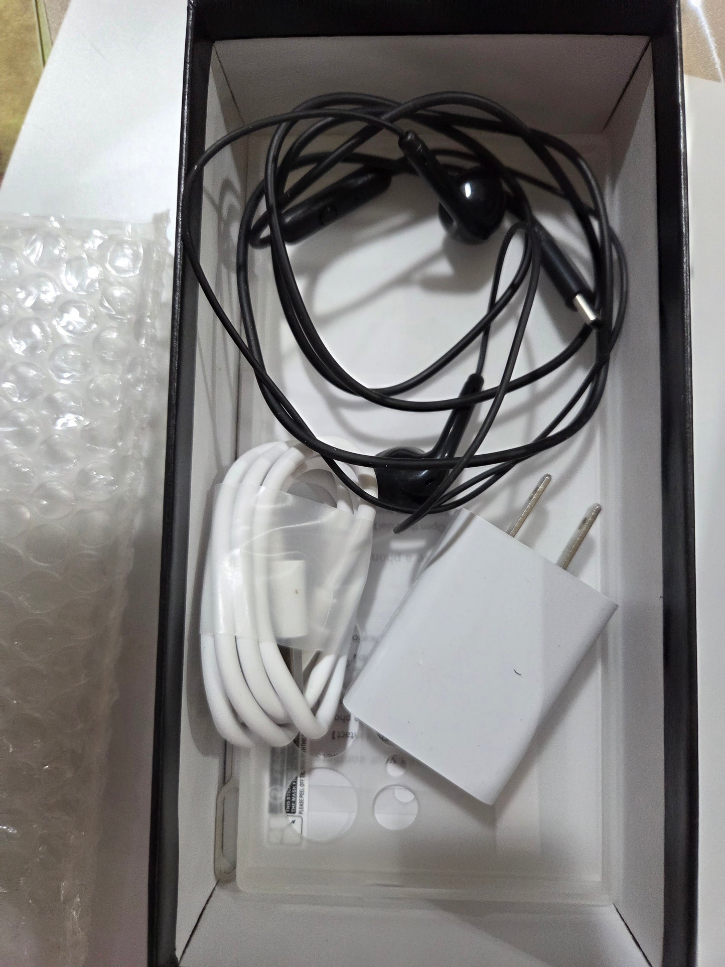 2025 S24 Ultra 16GB+1TB 5G Smartphone - Used (Open Box)