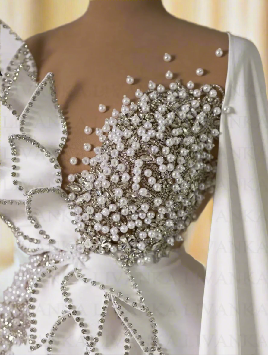 Charming Mermaid Petals Evening Dresses with Pearls Rhinestones