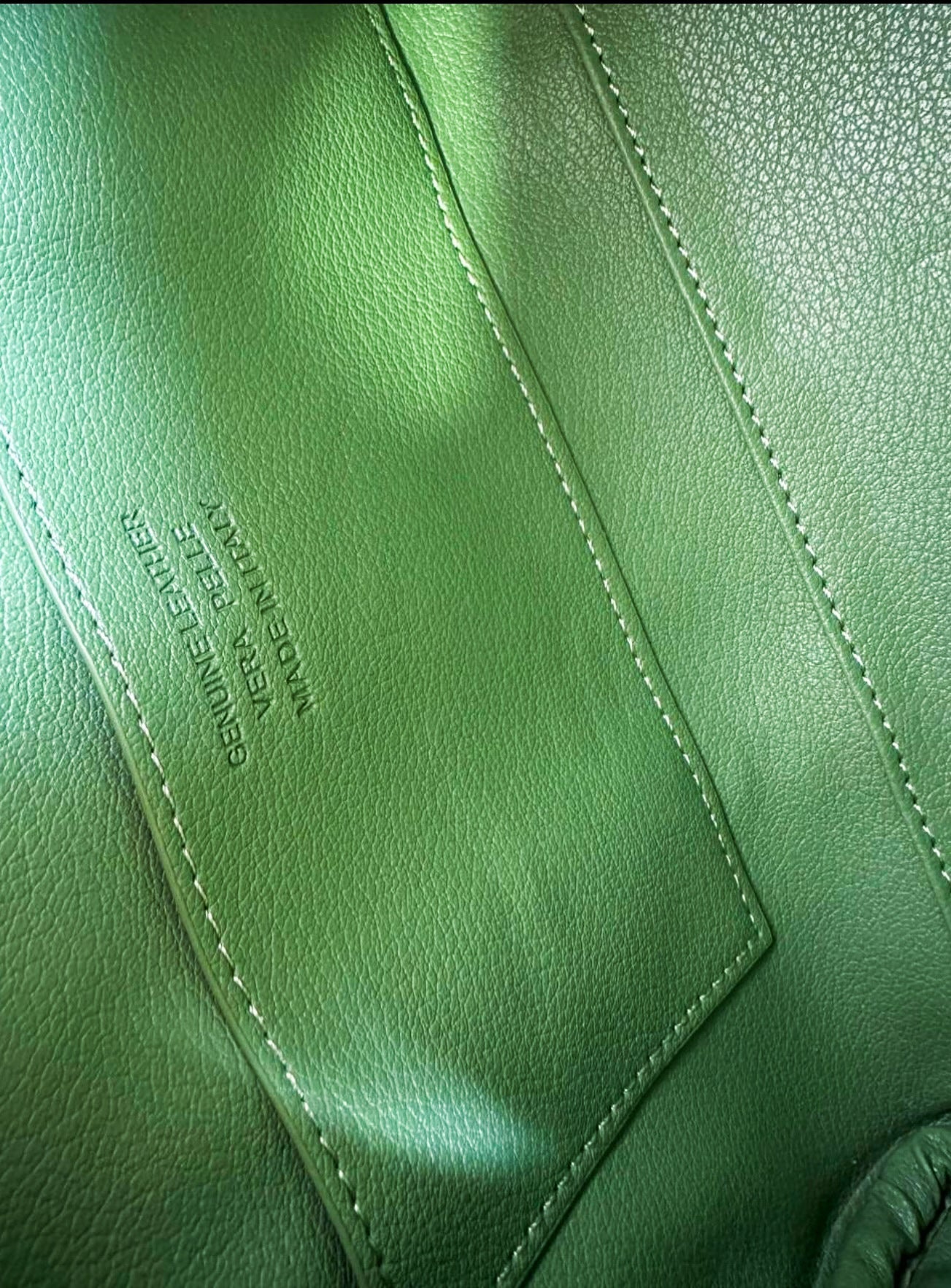 THE HAZEL BOSTON HANDBAG
