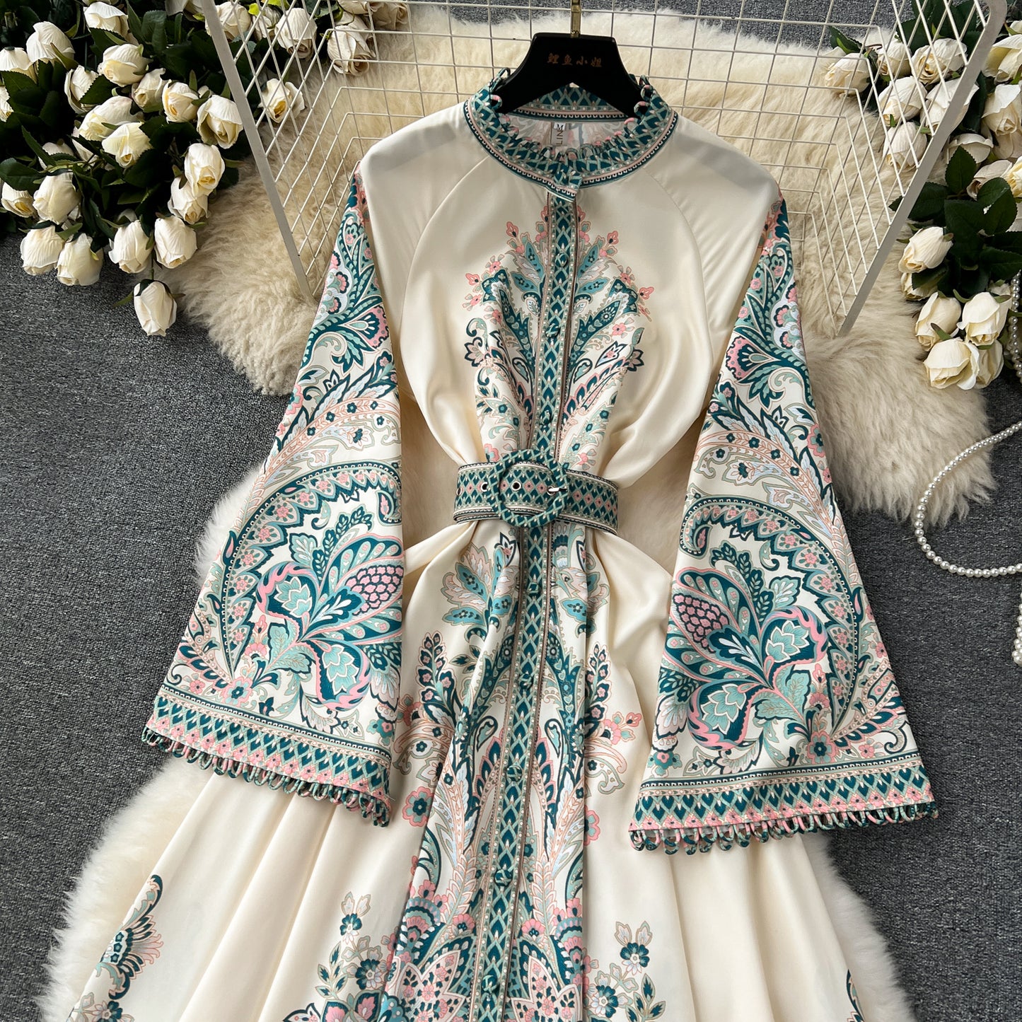 Vintage Print Robe Paisley Maxi Dress Lantern Sleeve