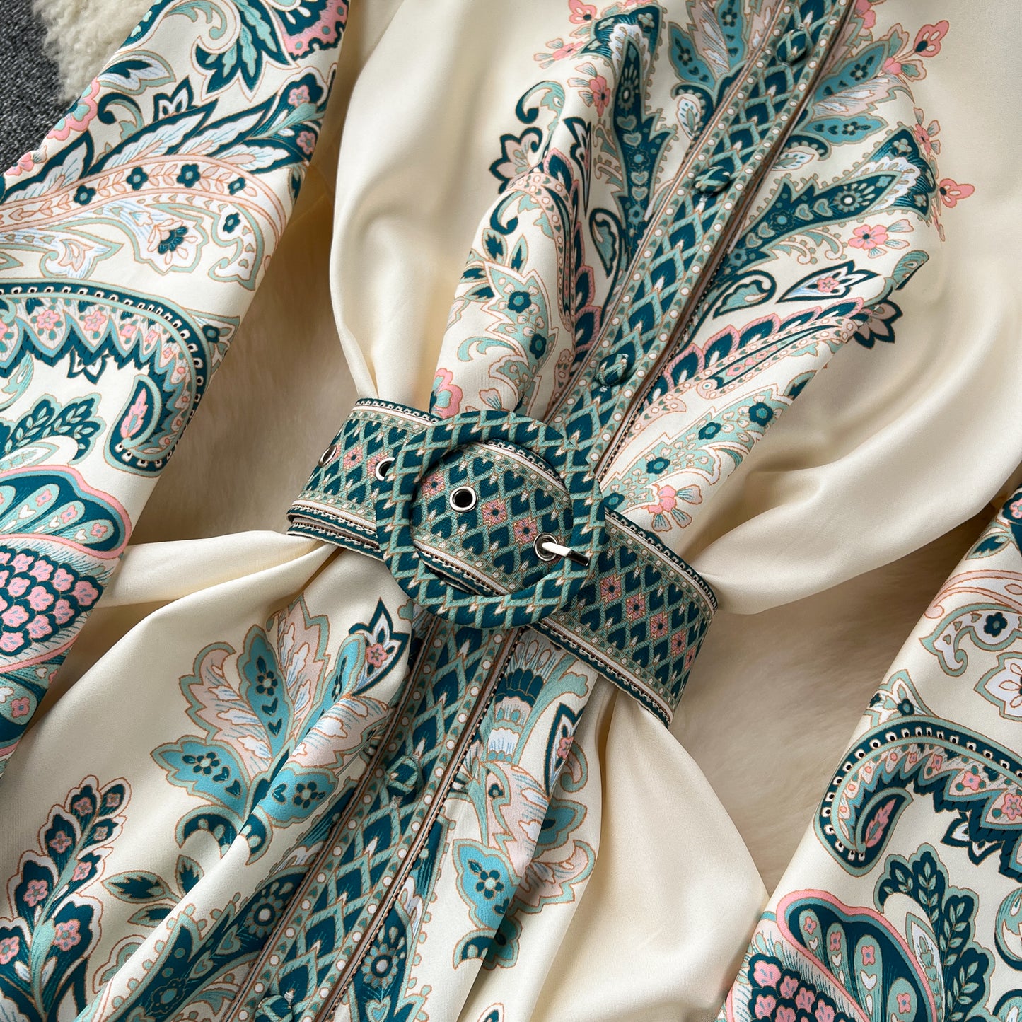 Vintage Print Robe Paisley Maxi Dress Lantern Sleeve