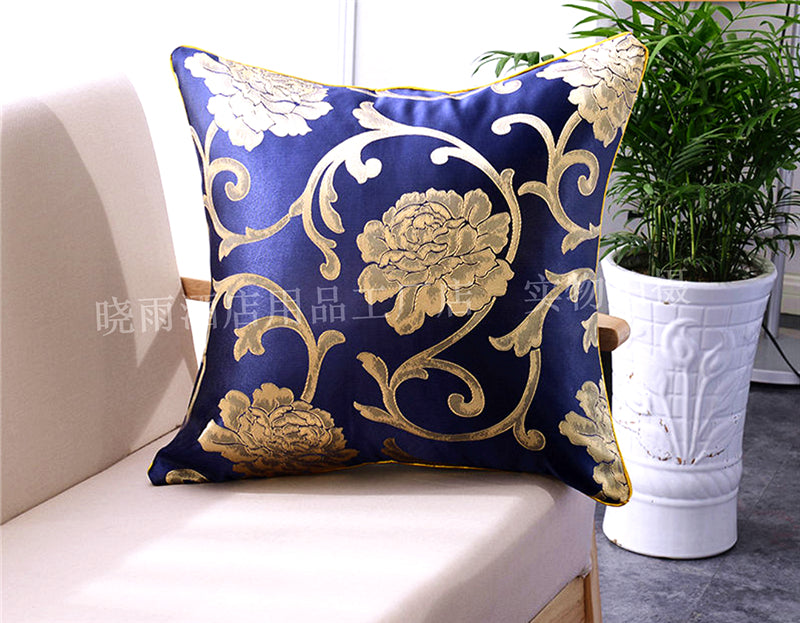 Luxury Hotel Room Removable and Washable Pillow Bed Cushion Cover & Bed Runners