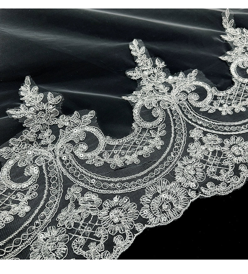 Luxury Long Large Trailing French Retro Lace Wedding Dress