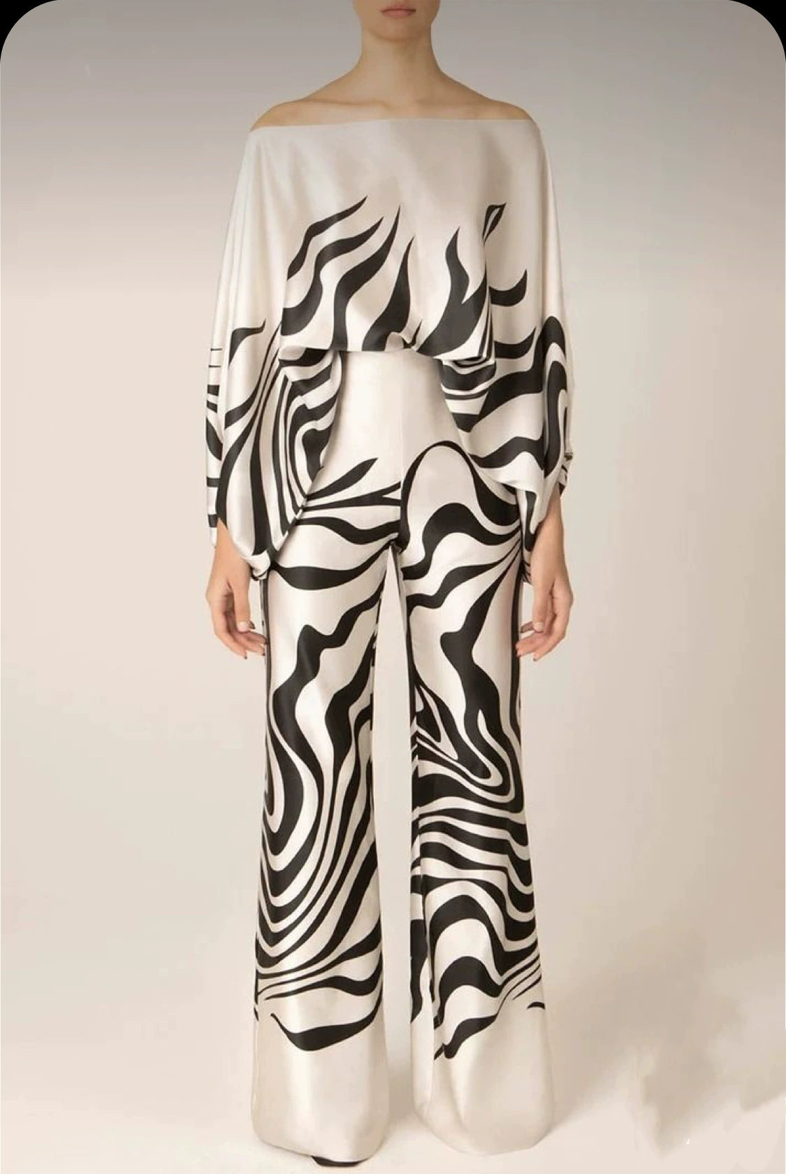 Women's Loose and Irregular off-Neck Wide Leg Pants