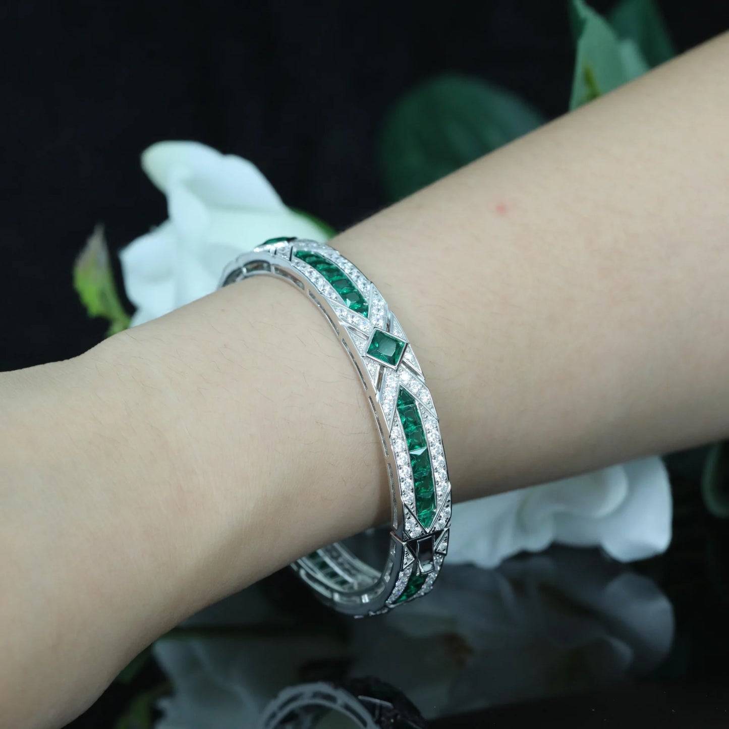 Princess Cut Emerald High Carbon Diamonds Gemstones Bracelet Bangle 925 Sterling Silver Fine Jewelry