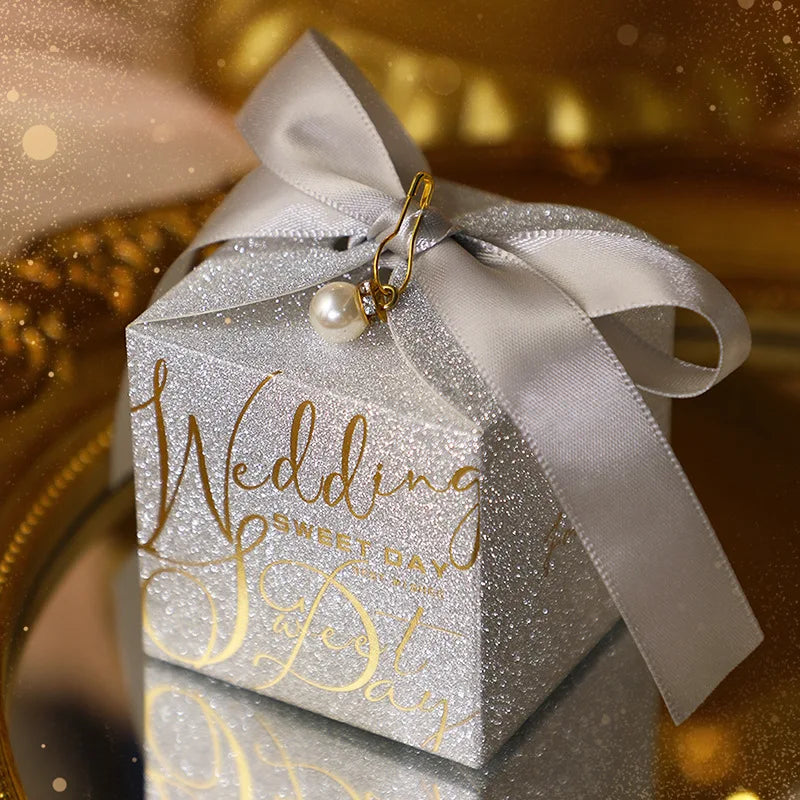 New Wedding Candy Box With Pearl Ribbon Bow High-End Gift Chocolate Box High Quality Glitter Powder Shell Gift Box