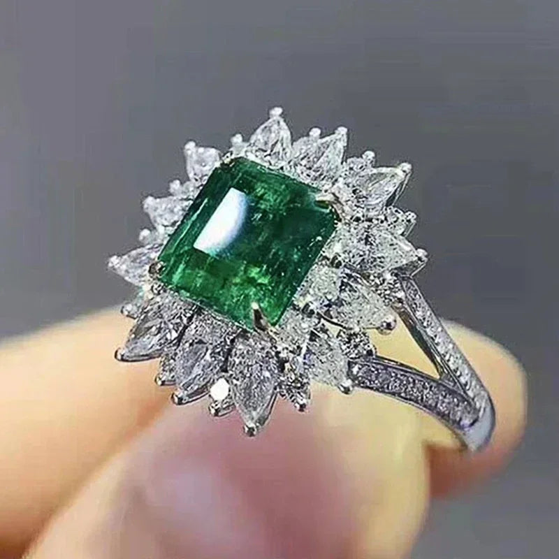Luxury Fashion Green Zirconia Crystal Ring for Women