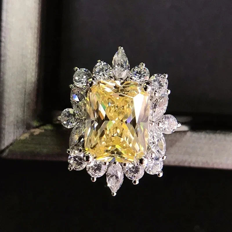 Gorgeous Exquisite High-end Women Crystal Zircon Rings