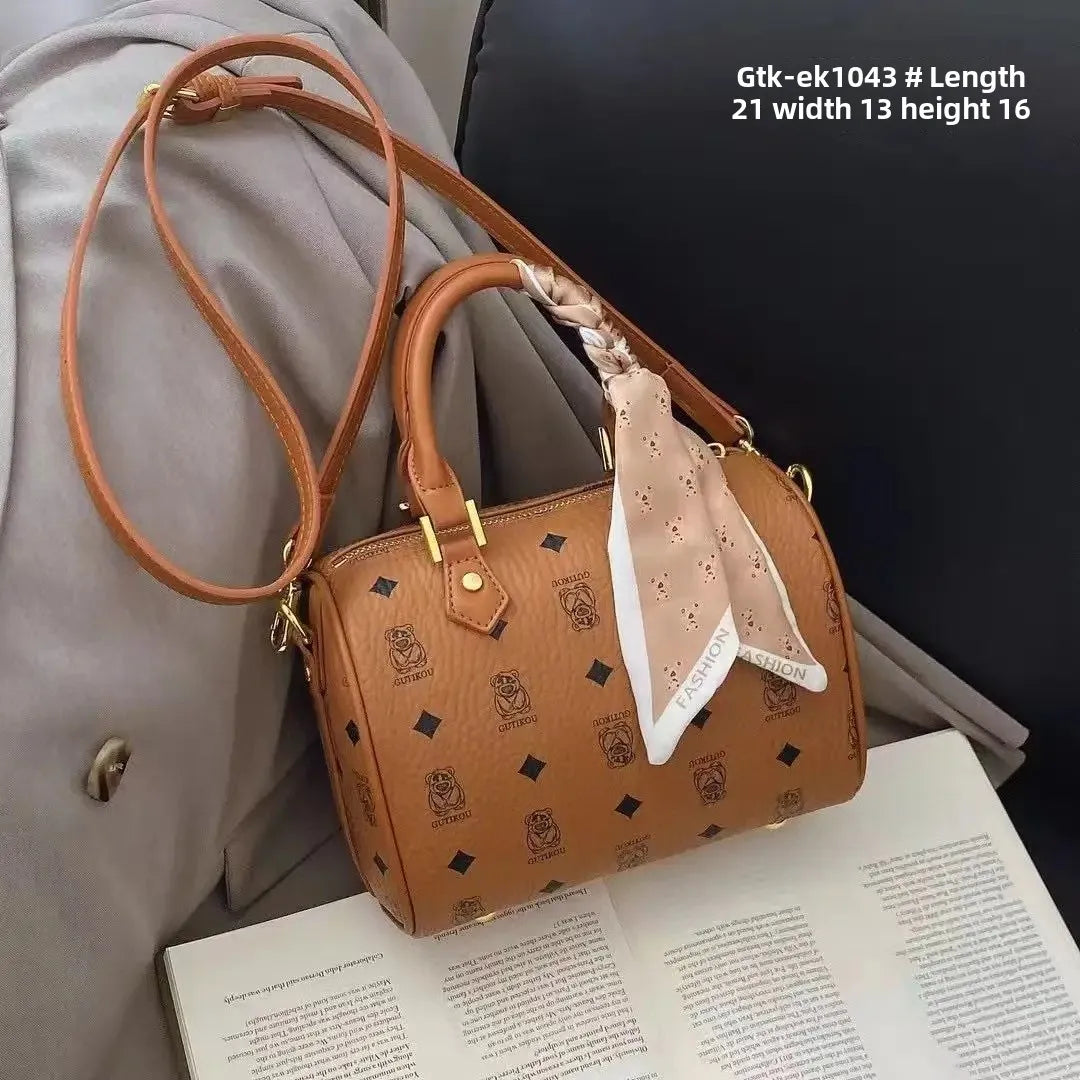 Fashionable Versatile Women's Handbag Shoulder Bag Soft Polyester Fiber Lining Zipper Closure