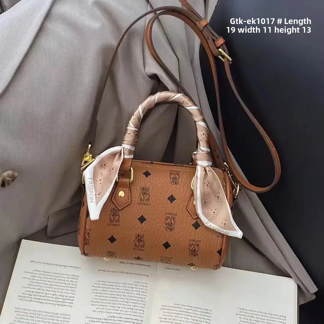 Fashionable Versatile Women's Handbag Shoulder Bag Soft Polyester Fiber Lining Zipper Closure