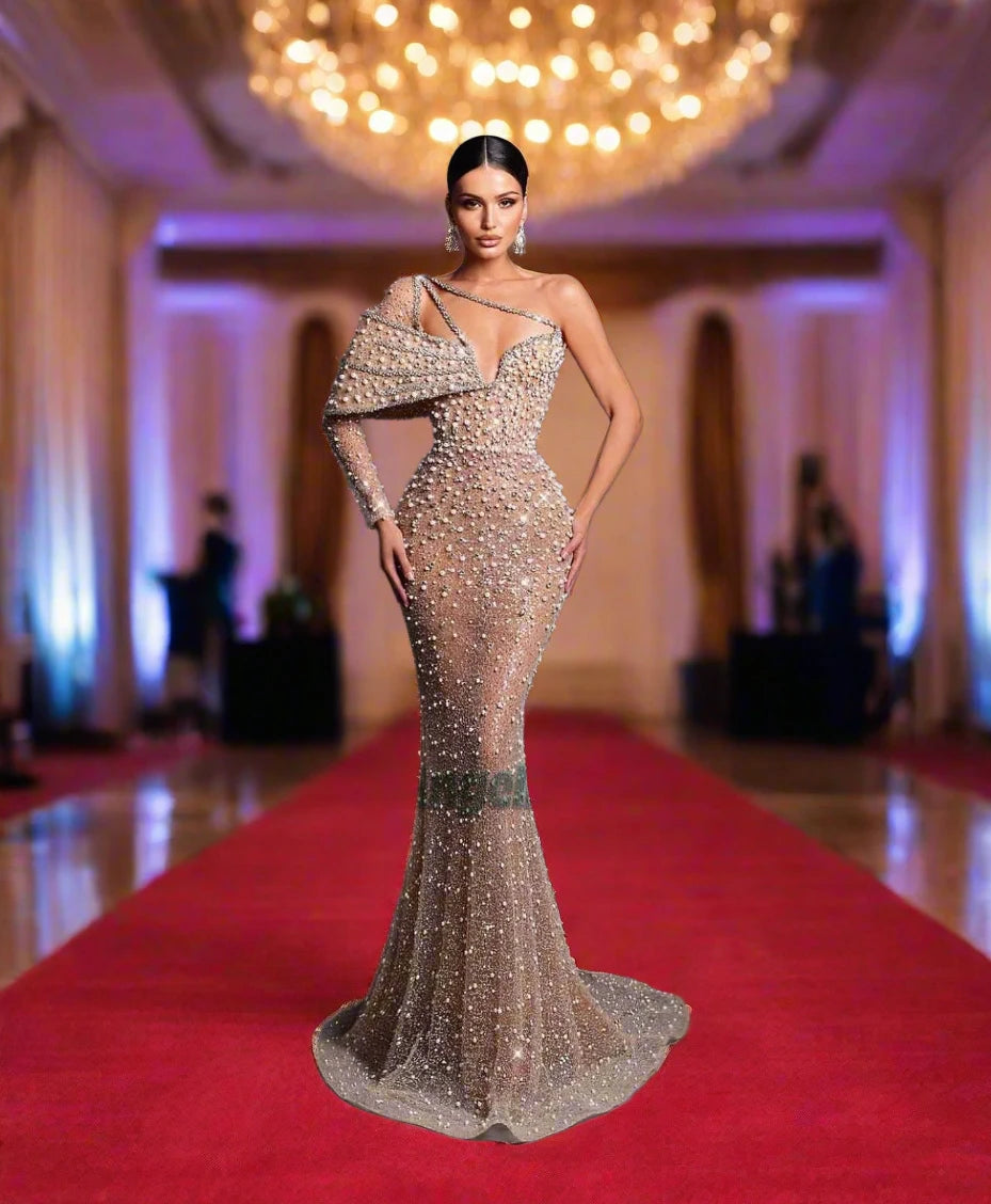 Luxurious Rhinestones Evening Dress for Women Beadings Sweep Train One Shoulder