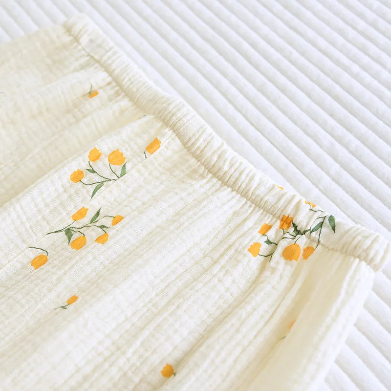 Summer women's cotton crepe three-piece short sleeve + shorts + trousers large size simple flower pajamas