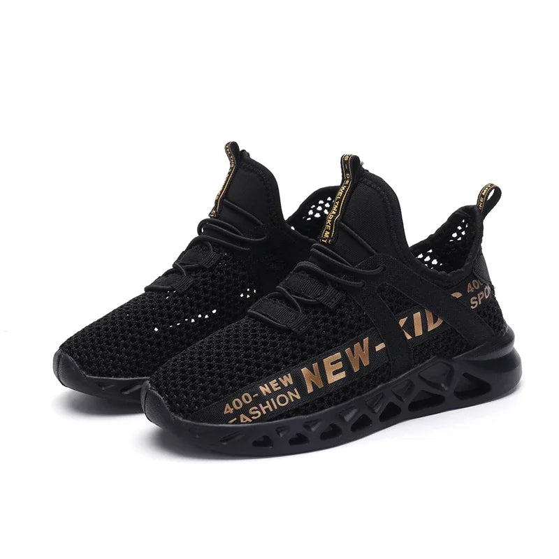 Girl or Boy Light Mesh Sumer Sneakers Shoes 4-6Yrs