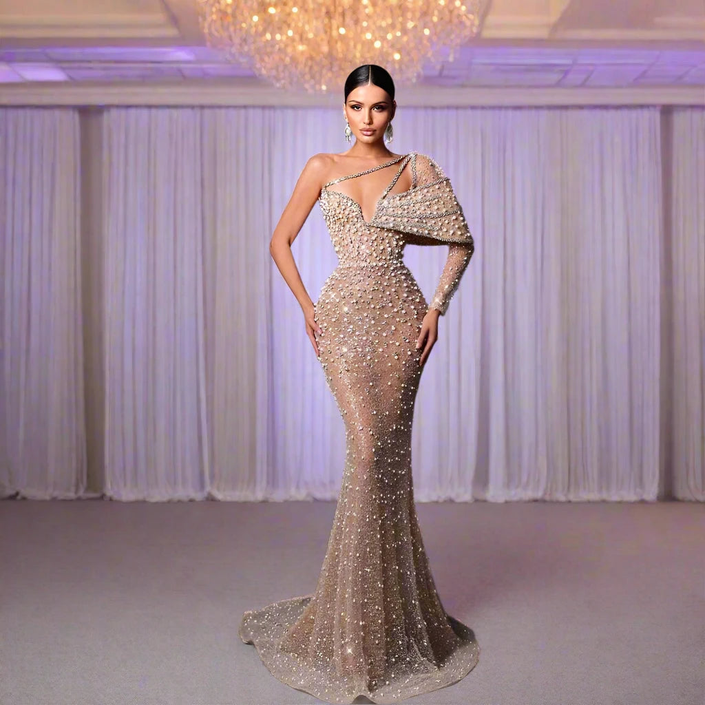 Luxurious Rhinestones Evening Dress for Women Beadings Sweep Train One Shoulder
