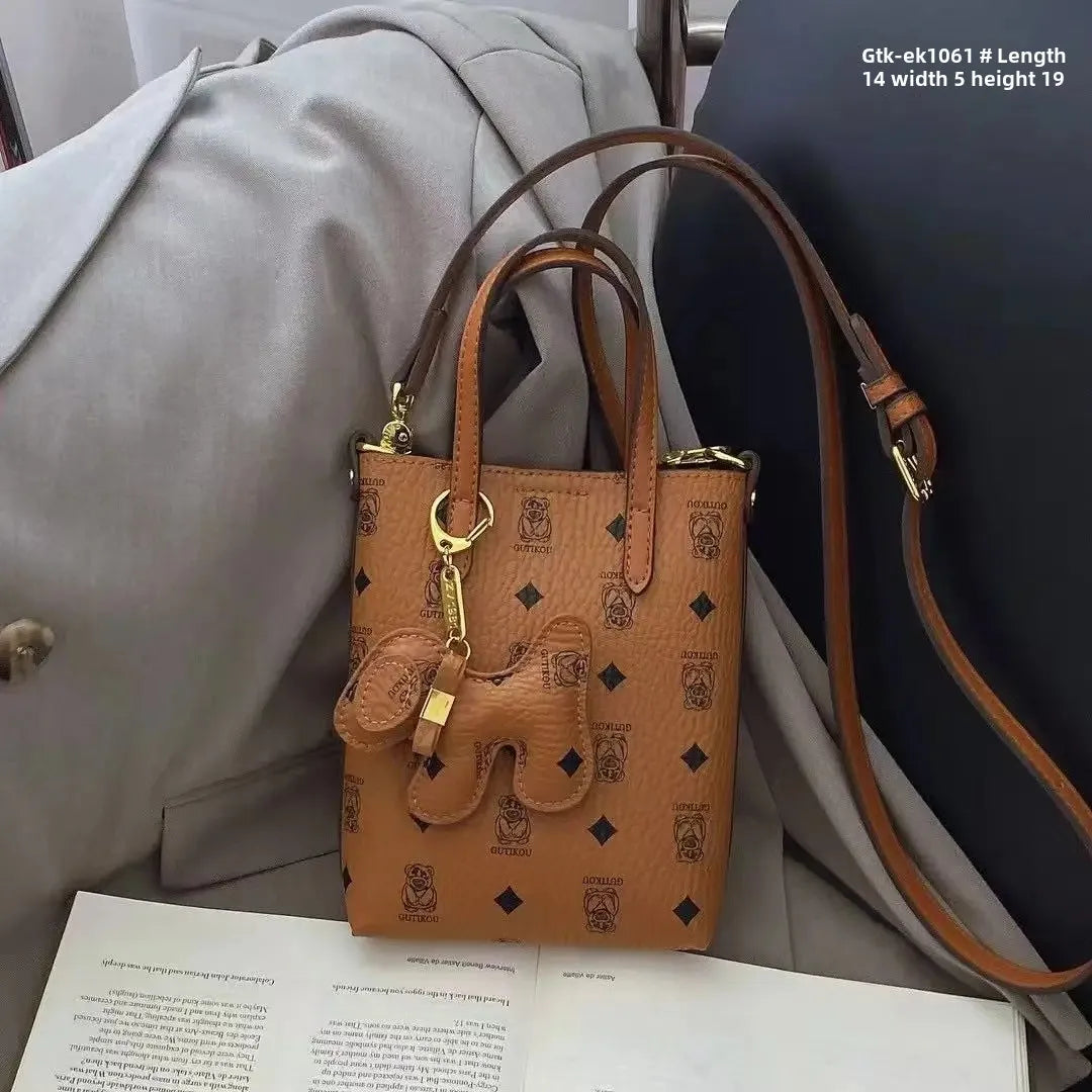 Fashionable Versatile Women's Handbag Shoulder Bag Soft Polyester Fiber Lining Zipper Closure