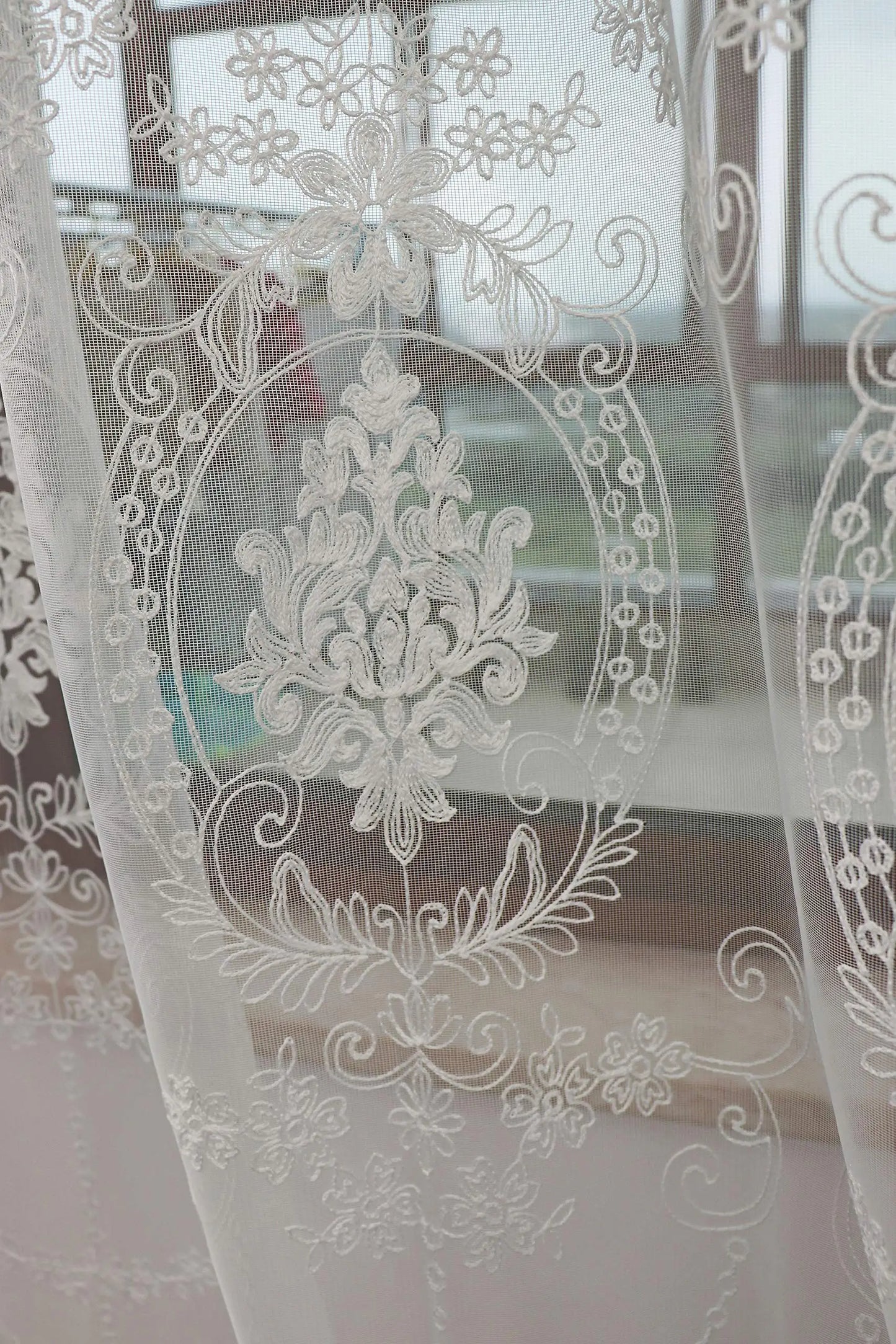 White Floral European Style Tulle Sheer Curtain Embroidered Window Curtains