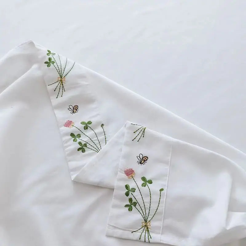 Pure White Embroidery Floral Flat Sheets 100% Cotton