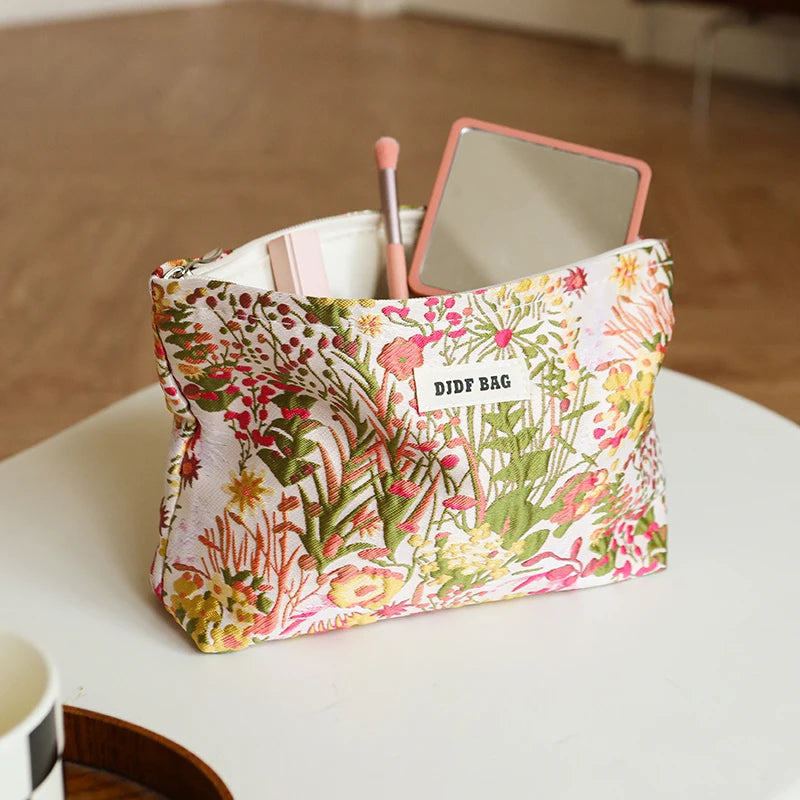 Women's Cosmetic Seaweed Large Capacity Storage Bag