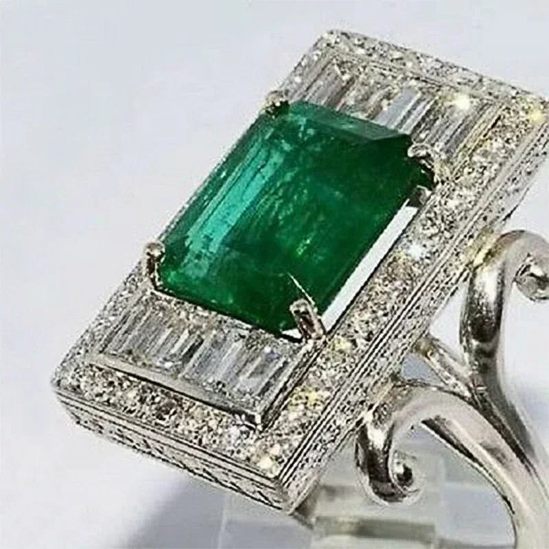 Luxury Fashion Green Zirconia Crystal Ring for Women