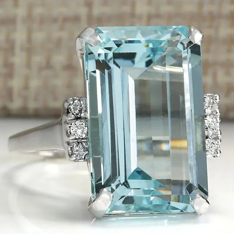 Gorgeous Exquisite High-end Women Crystal Zircon Rings