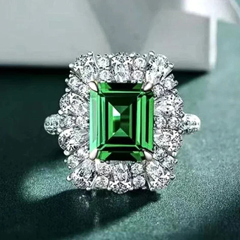 Luxury Fashion Green Zirconia Crystal Ring for Women