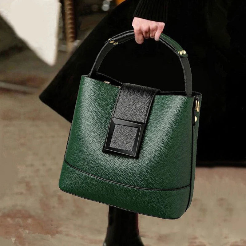 Solid Color Pu Decoration Elegant Hand-Held Bucket Bag
