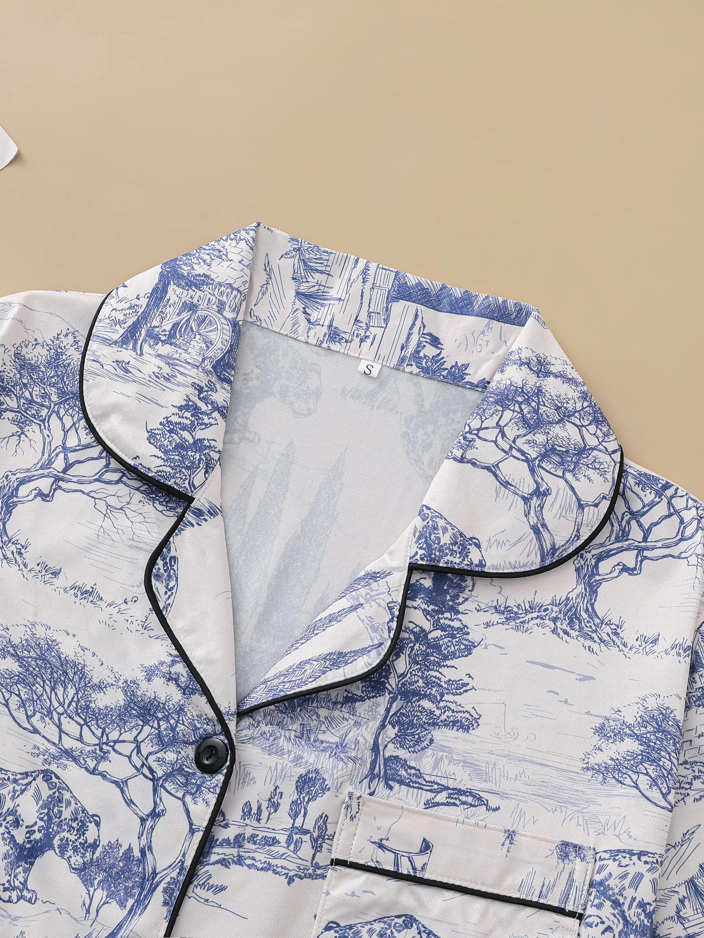 Natural animal print comfortable pajama set short-sleeved lapel top and elasticated waistband shorts loungewear