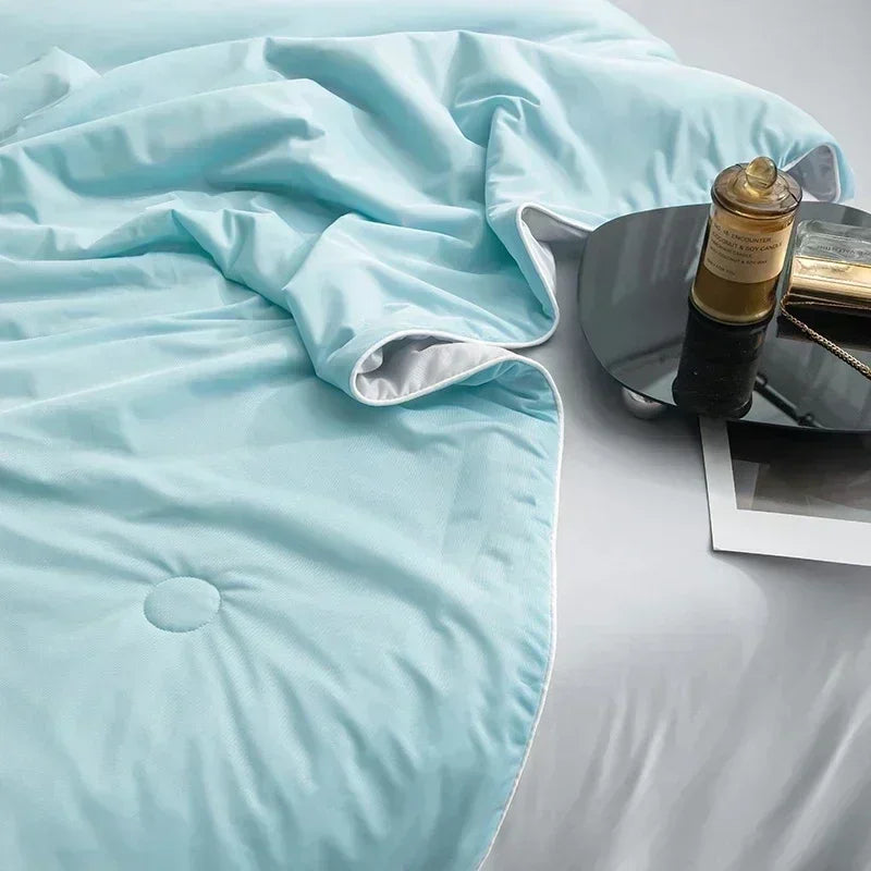 Bed Silky Air Condition Comforter Lightweight Cooled Summer Quilt with Double Side Cold & Cooling Fabric
