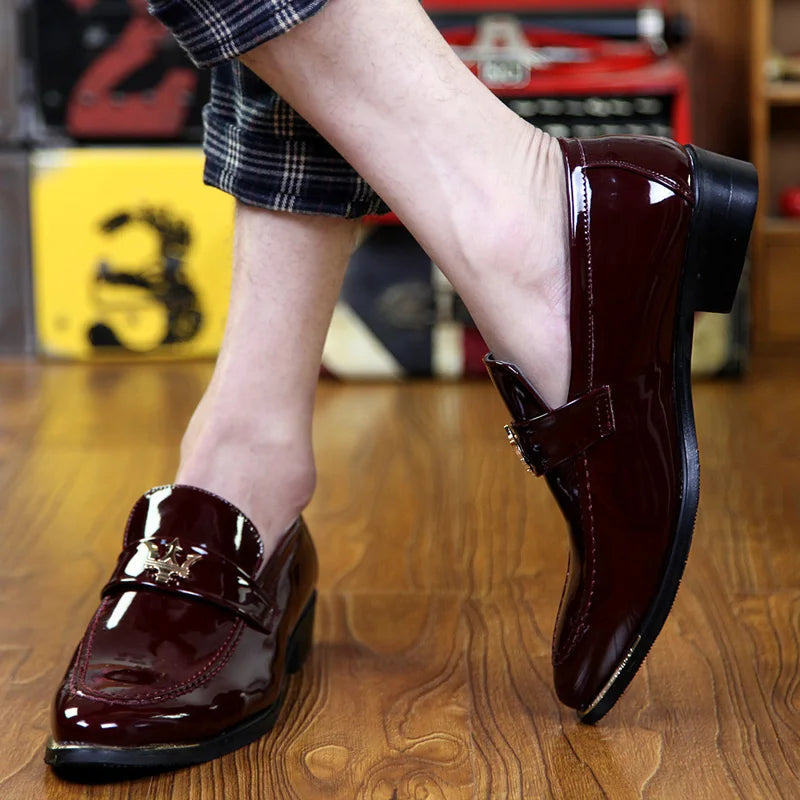 Italian Social Leather Loafers Slip-on Pointed Toe Shoes for Men