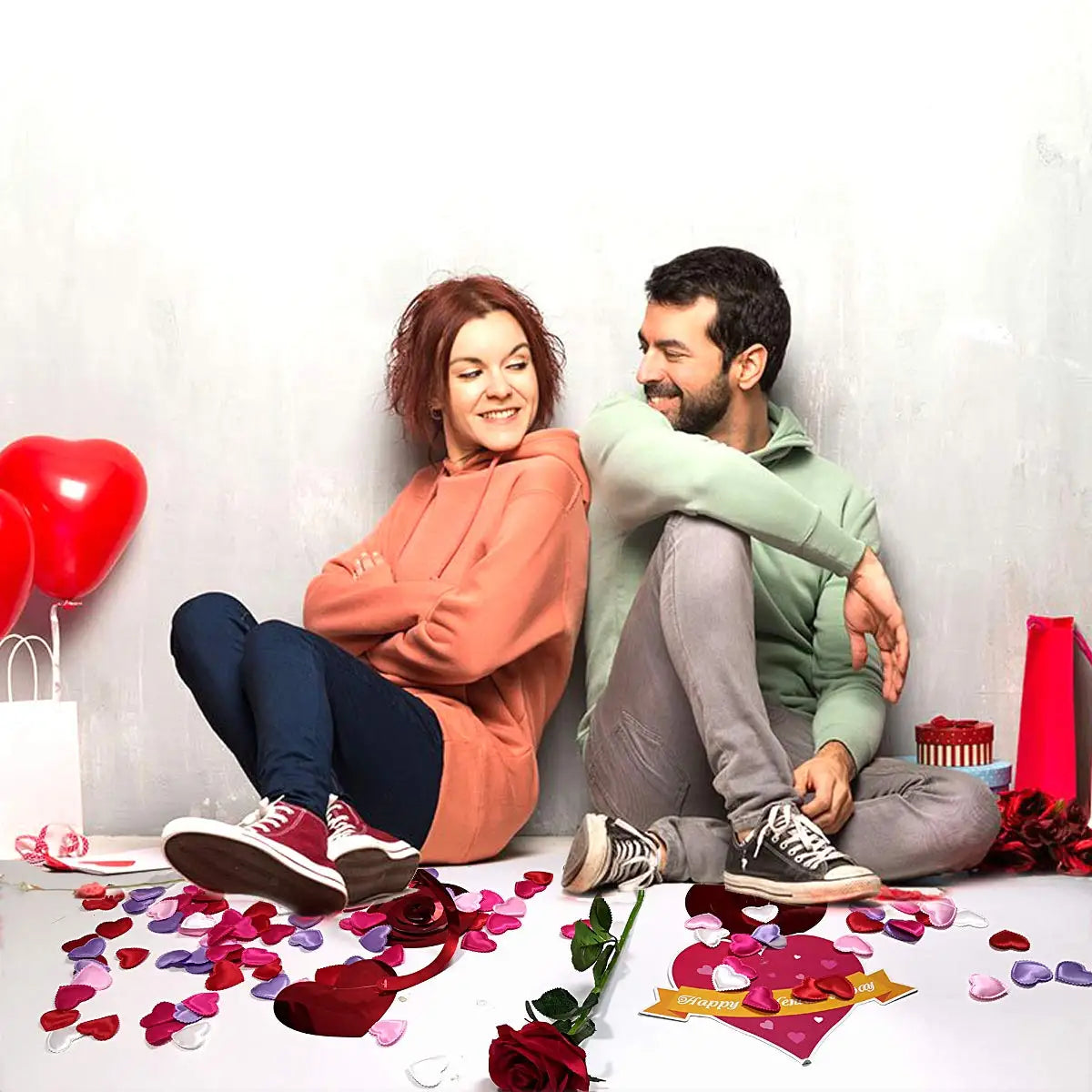 200Pcs Romantic Padded Fabric Throwing Petals