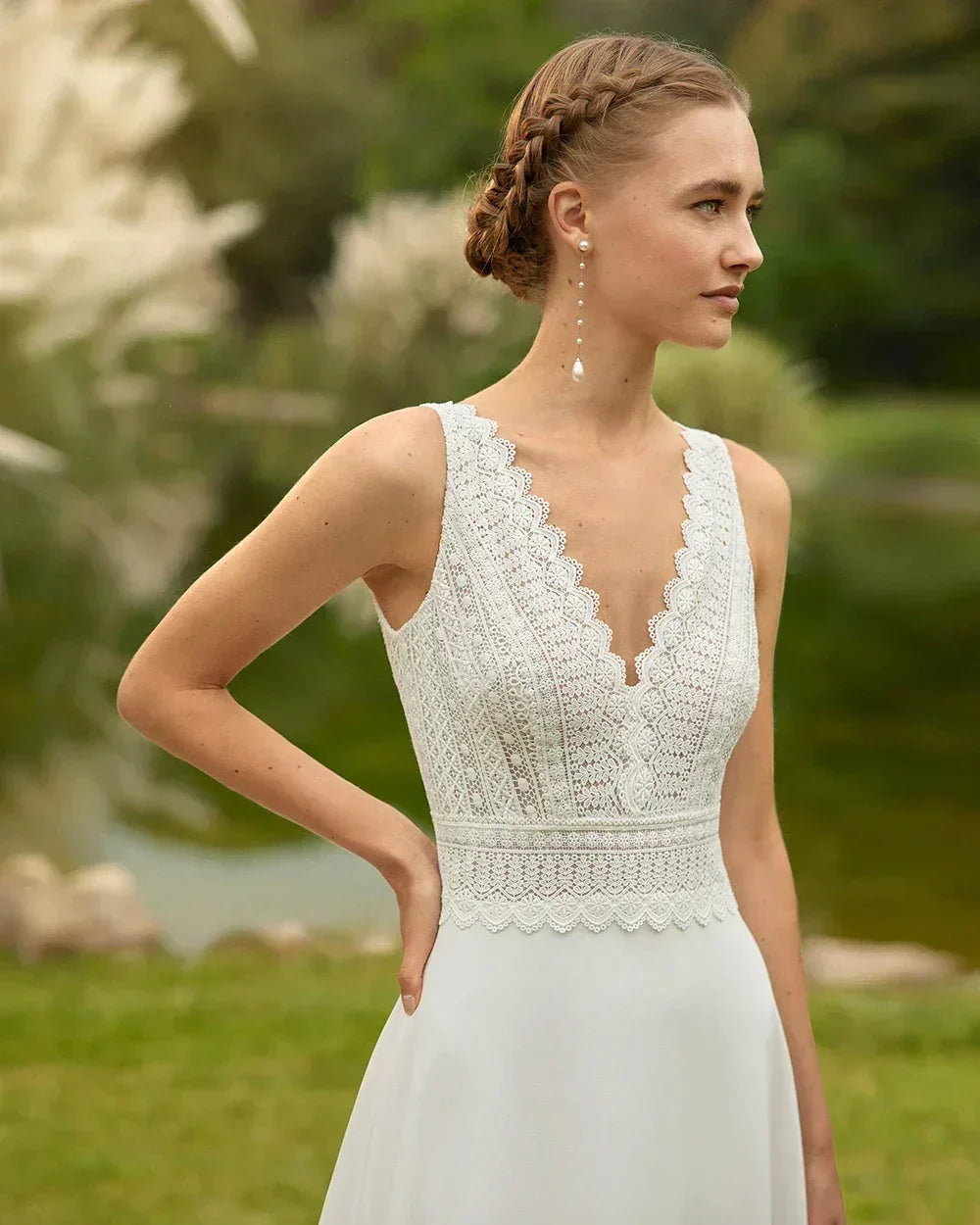Beach Wedding Dress 2024 - Boho Lace Backless Gown Customizable