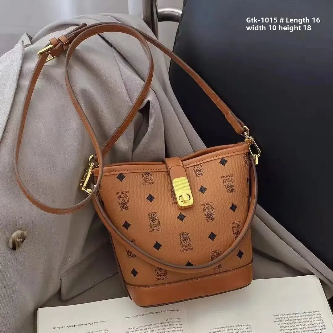 Fashionable Versatile Women's Handbag Shoulder Bag Soft Polyester Fiber Lining Zipper Closure