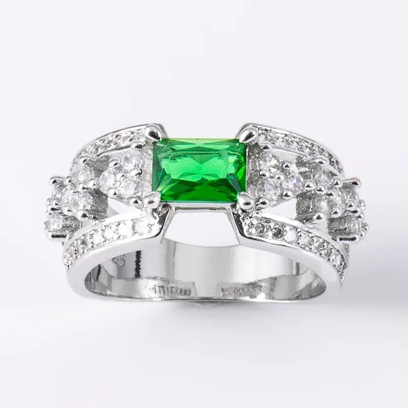 Luxury Fashion Green Zirconia Crystal Ring for Women