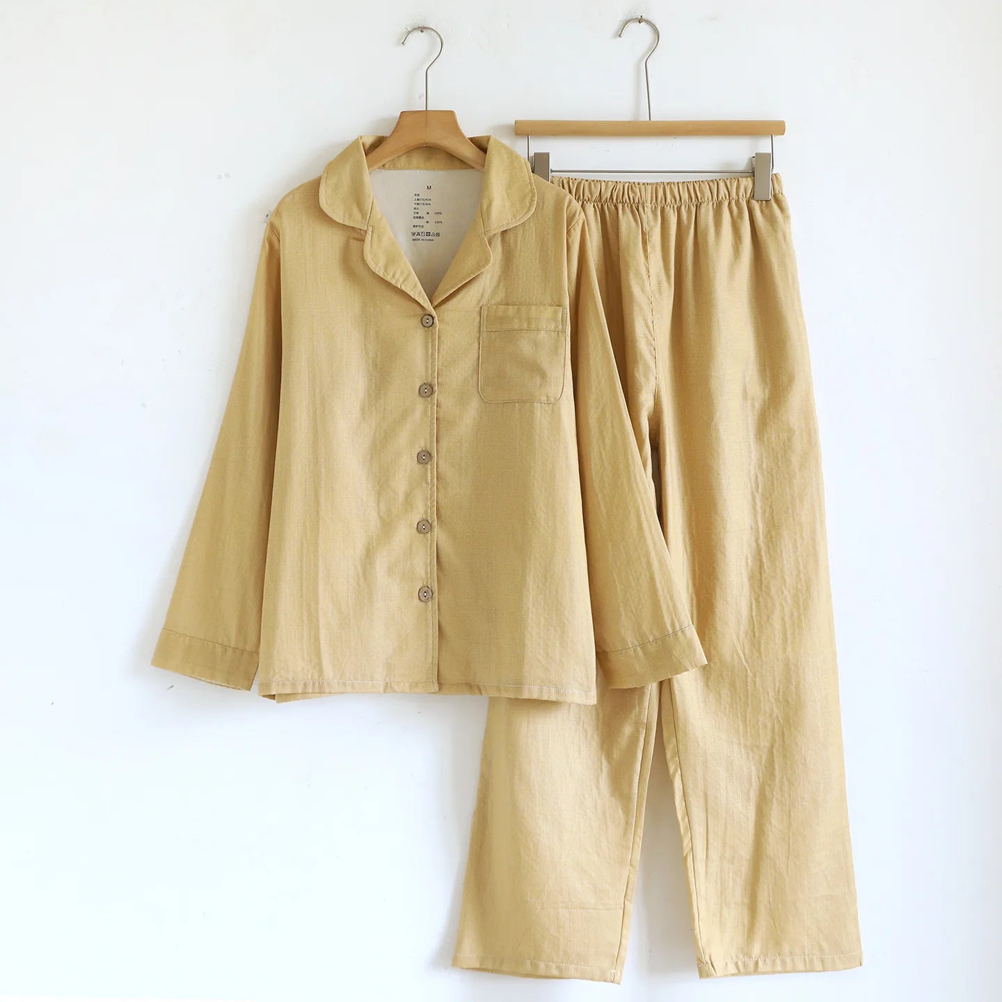 Comfortable Cotton Couples Pajamas Set for Autumn Color Woven Loose Long Sleeved Pants