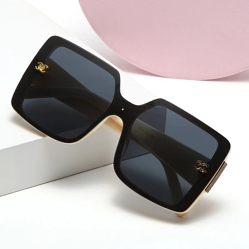 Luxury Glamour Sunglasses for Women and Men Designer Famous Brand Glasses Square Stylish Trend Eyewear UV400