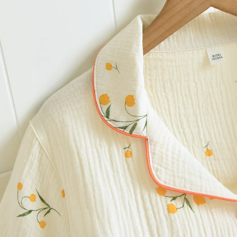 Summer women's cotton crepe three-piece short sleeve + shorts + trousers large size simple flower pajamas