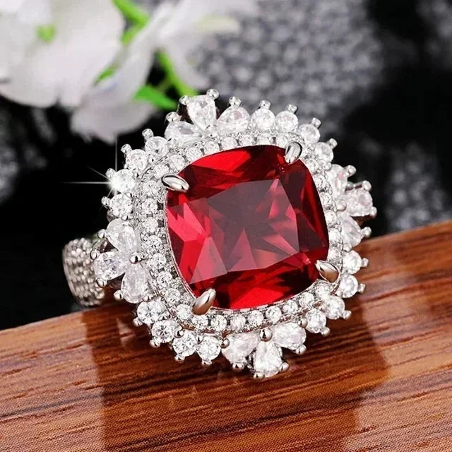Gorgeous Exquisite High-end Women Crystal Zircon Rings