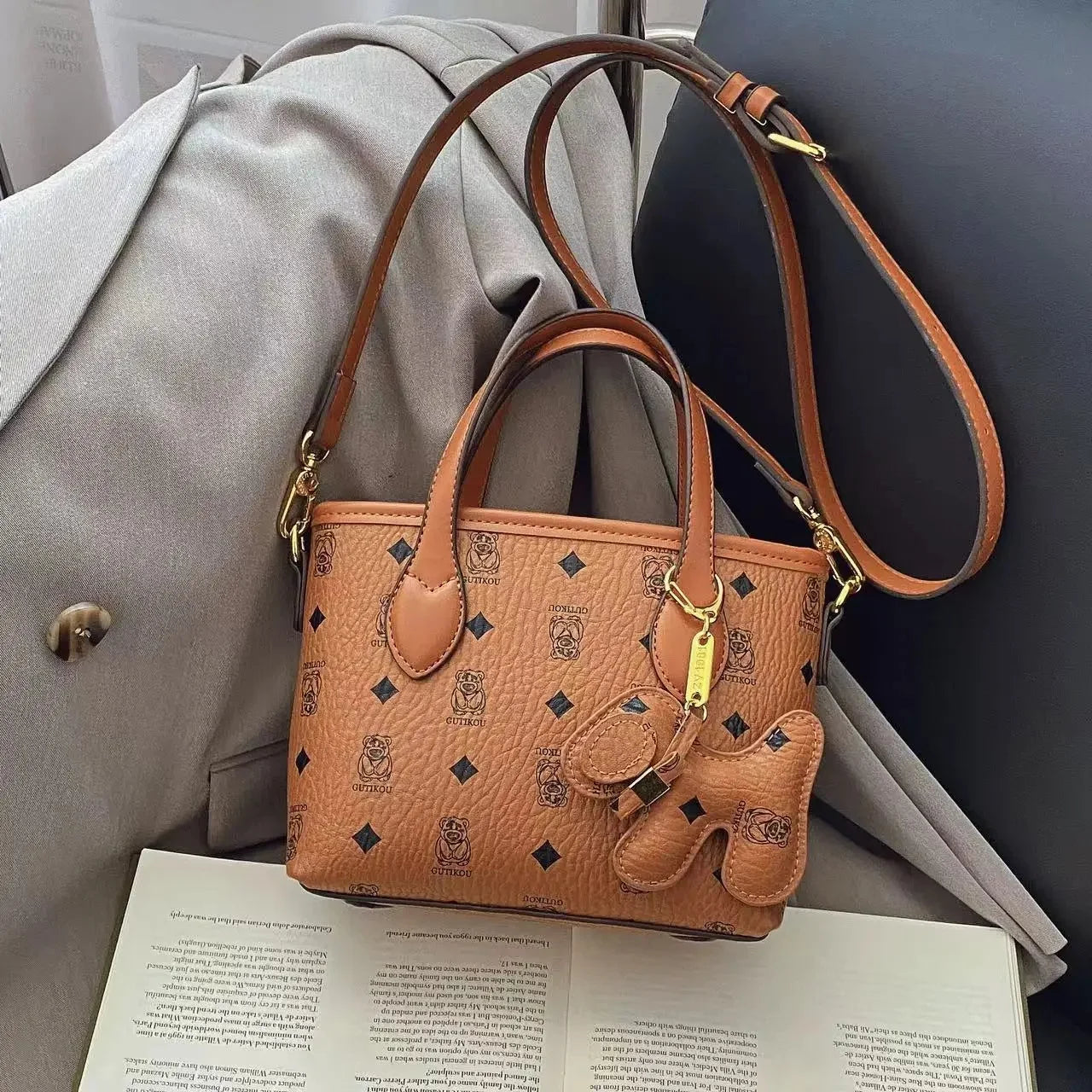 Fashionable Versatile Women's Handbag Shoulder Bag Soft Polyester Fiber Lining Zipper Closure