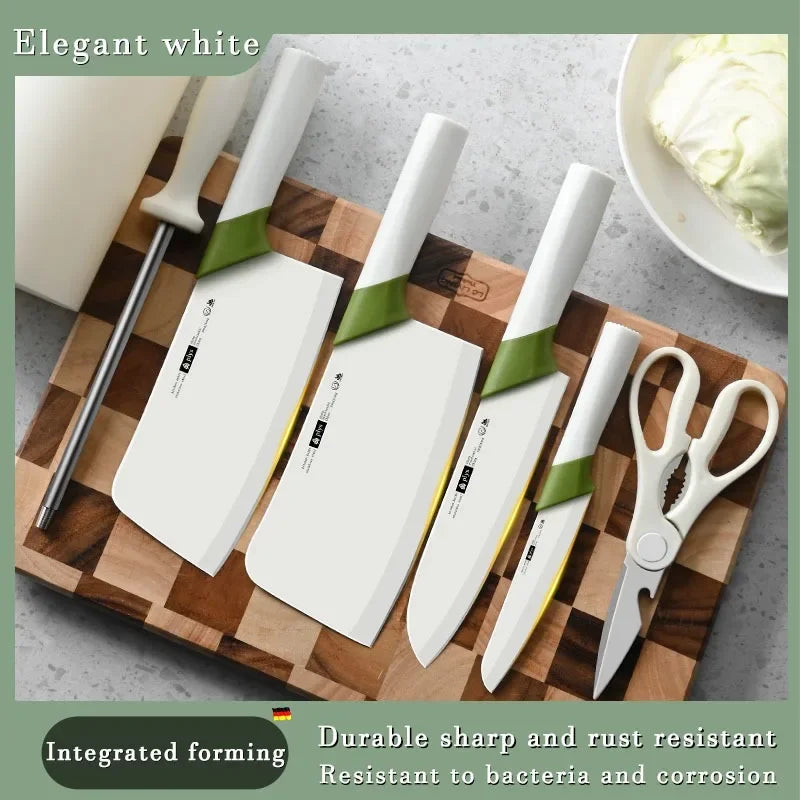 Fully equipped kitchen knife set