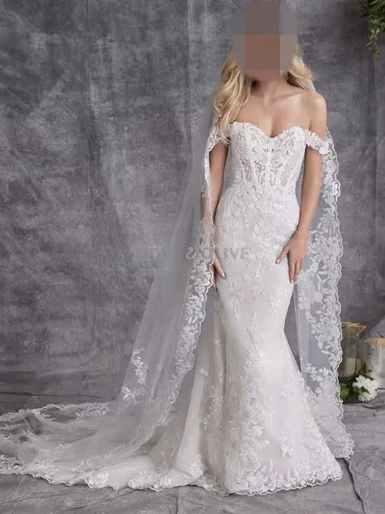 Luxury Bridal Wedding Veils One Layer with Comb Cathedral Length Bride Veils