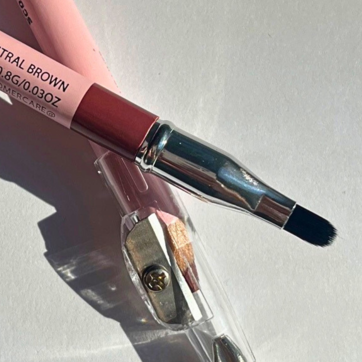 Neutral Brown Lip Liner