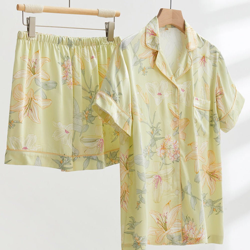 Lillian Lapel Collar & Button Front Floral Pajama Set / Long-Sleeve & Long-Pant