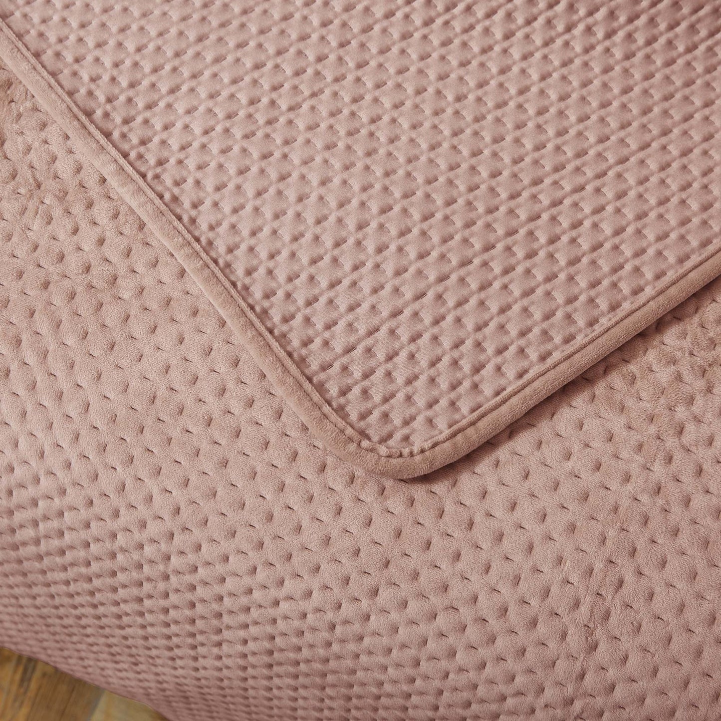 Ultra Soft Plush Poly-Velvet Quilt Set, Queen, King, Room Decor, Graduation Gifts, Fathers Day Gift