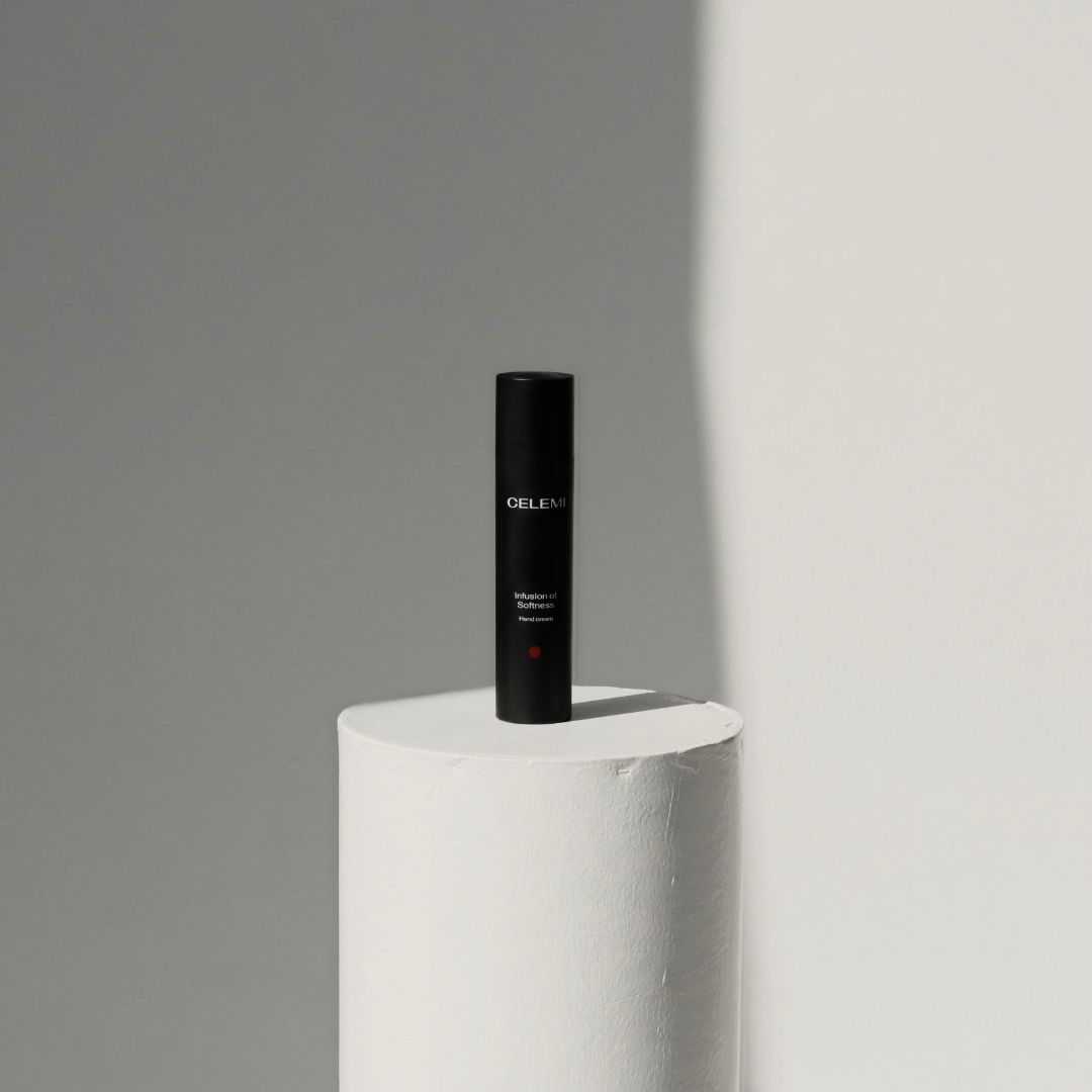 Nourishing and Fast-Absorbing Hand Cream, INFUSION OF SOFTNESS"