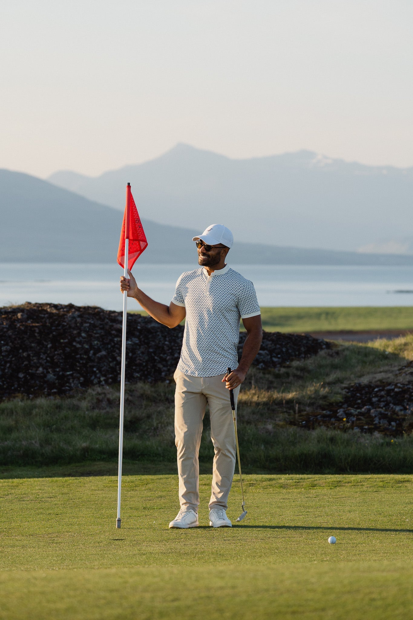 Catalyst Polo | Mantra Collar | Humpback