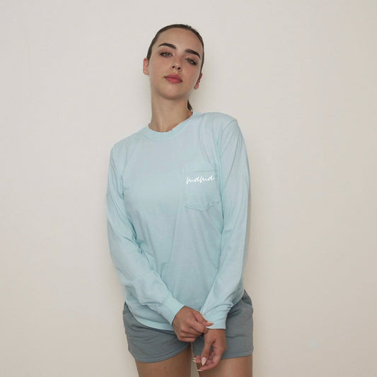 Comfort Colors Mama mom Pocket Long Sleeve Shirt (cursive 1)