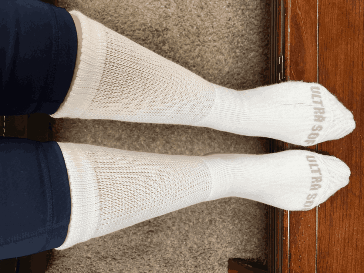 Men's Ultra-Soft Upper Calf Diabetic Socks (4 Pair)