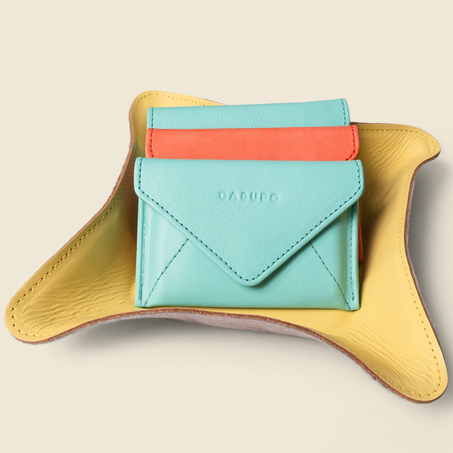 Travel Valet Leather Tray - Yellow