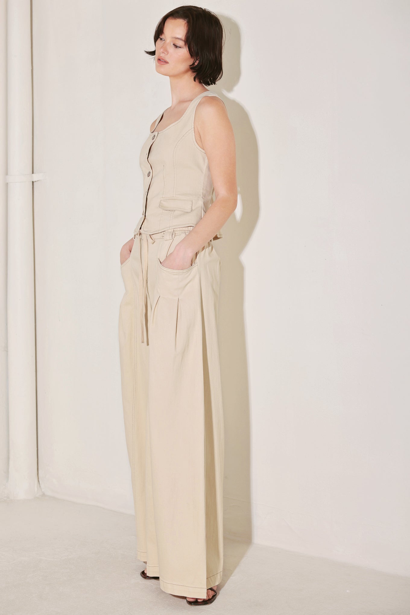 DAYLIGHT GROOVE WOVEN VEST