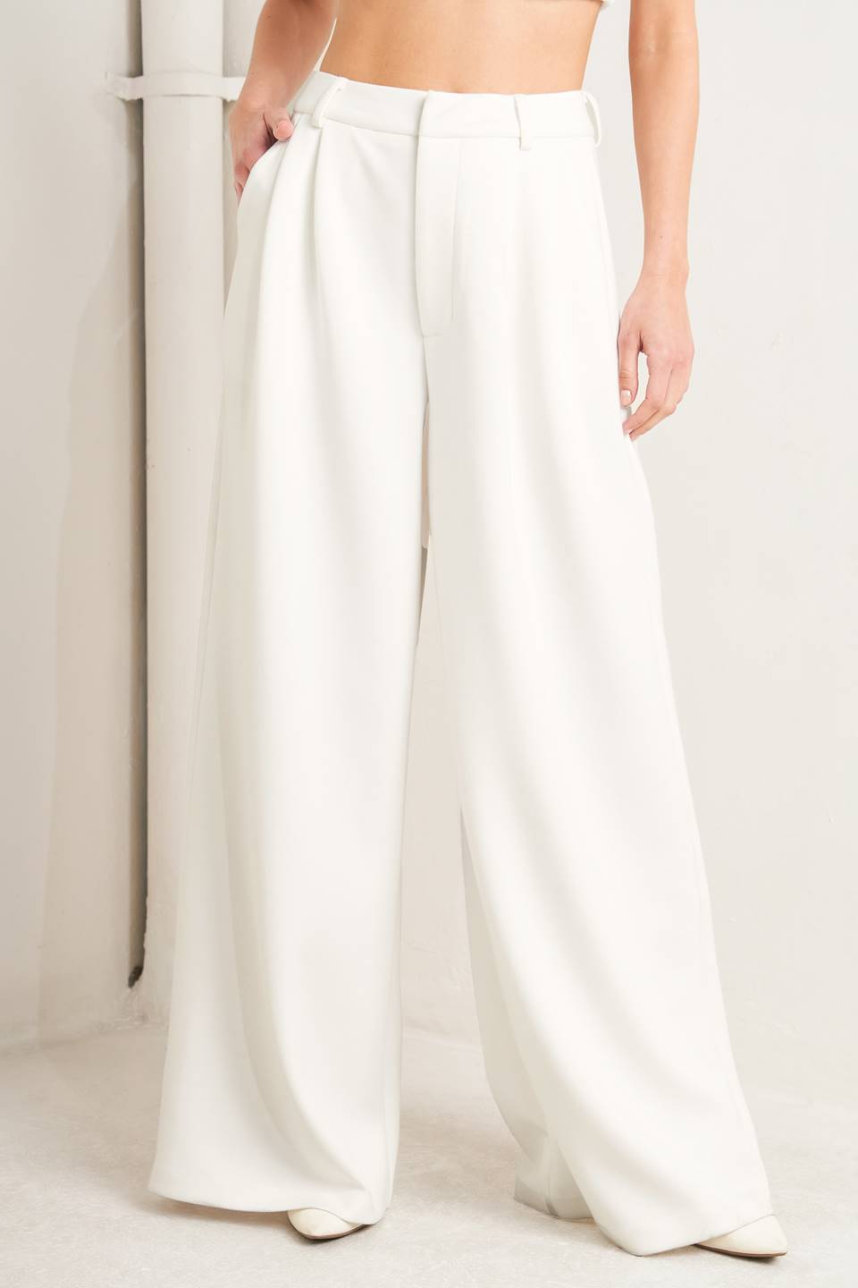 PURE ELEGANCE WOVEN PANTS